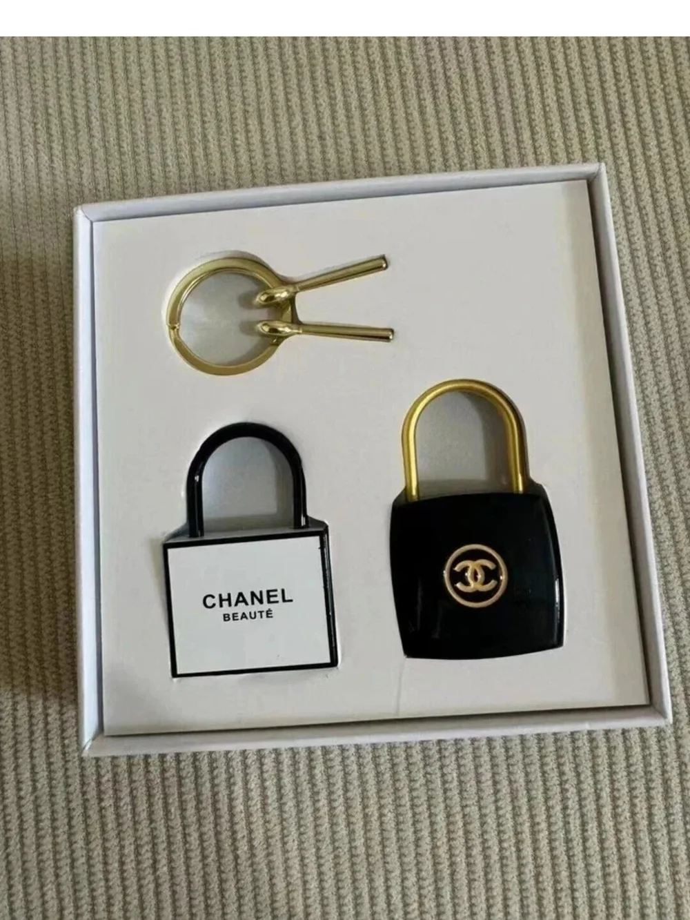 New CHANEL Black & Gold Padlocks With Keys Set Rare Collector Item GWP